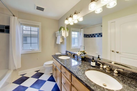 Tiny photo for 626 N VAN AUKEN Street, Elmhurst, IL 60126 (MLS # 12664053)