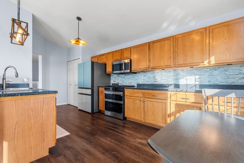 Tiny photo for 1281 Merrimack Court #1281, Crystal Lake, IL 60014 (MLS # 12587745)