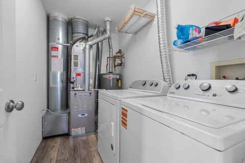 Tiny photo for 1281 Merrimack Court #1281, Crystal Lake, IL 60014 (MLS # 12587745)