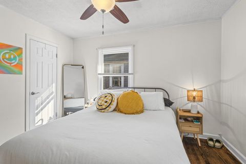 Tiny photo for 9301 S 54th Court, Oak Lawn, IL 60453 (MLS # 12598101)