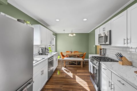 Tiny photo for 9301 S 54th Court, Oak Lawn, IL 60453 (MLS # 12598101)