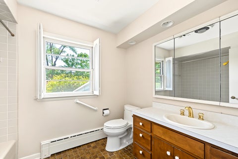 Tiny photo for 218 W Elm Street, Wheaton, IL 60189 (MLS # 12747013)