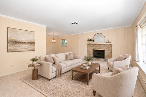 Tiny photo for 218 W Elm Street, Wheaton, IL 60189 (MLS # 12747013)