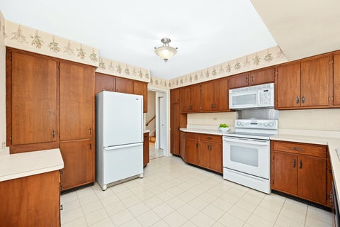 Tiny photo for 218 W Elm Street, Wheaton, IL 60189 (MLS # 12747013)
