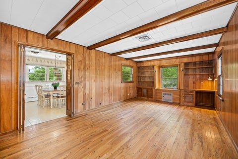 Tiny photo for 218 W Elm Street, Wheaton, IL 60189 (MLS # 12747013)
