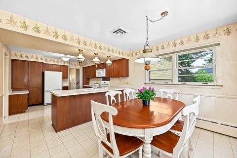 Tiny photo for 218 W Elm Street, Wheaton, IL 60189 (MLS # 12747013)
