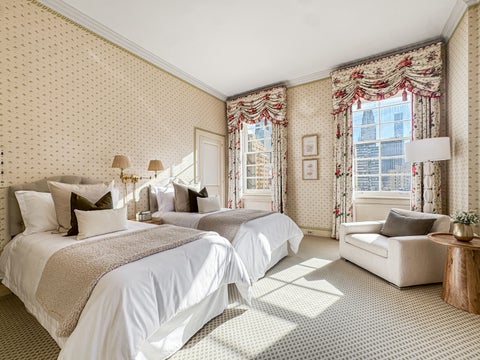 Tiny photo for 1260 N Astor Street #7, Chicago, IL 60610 (MLS # 12743102)