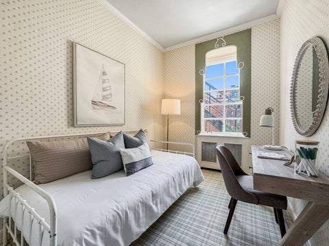 Tiny photo for 1260 N Astor Street #7, Chicago, IL 60610 (MLS # 12743102)