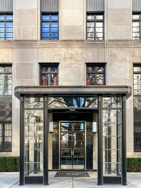 Photo of 1260 N Astor Street #7, Chicago, IL 60610 (MLS # 12743102)