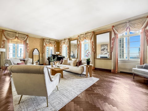 Tiny photo for 1260 N Astor Street #7, Chicago, IL 60610 (MLS # 12743102)