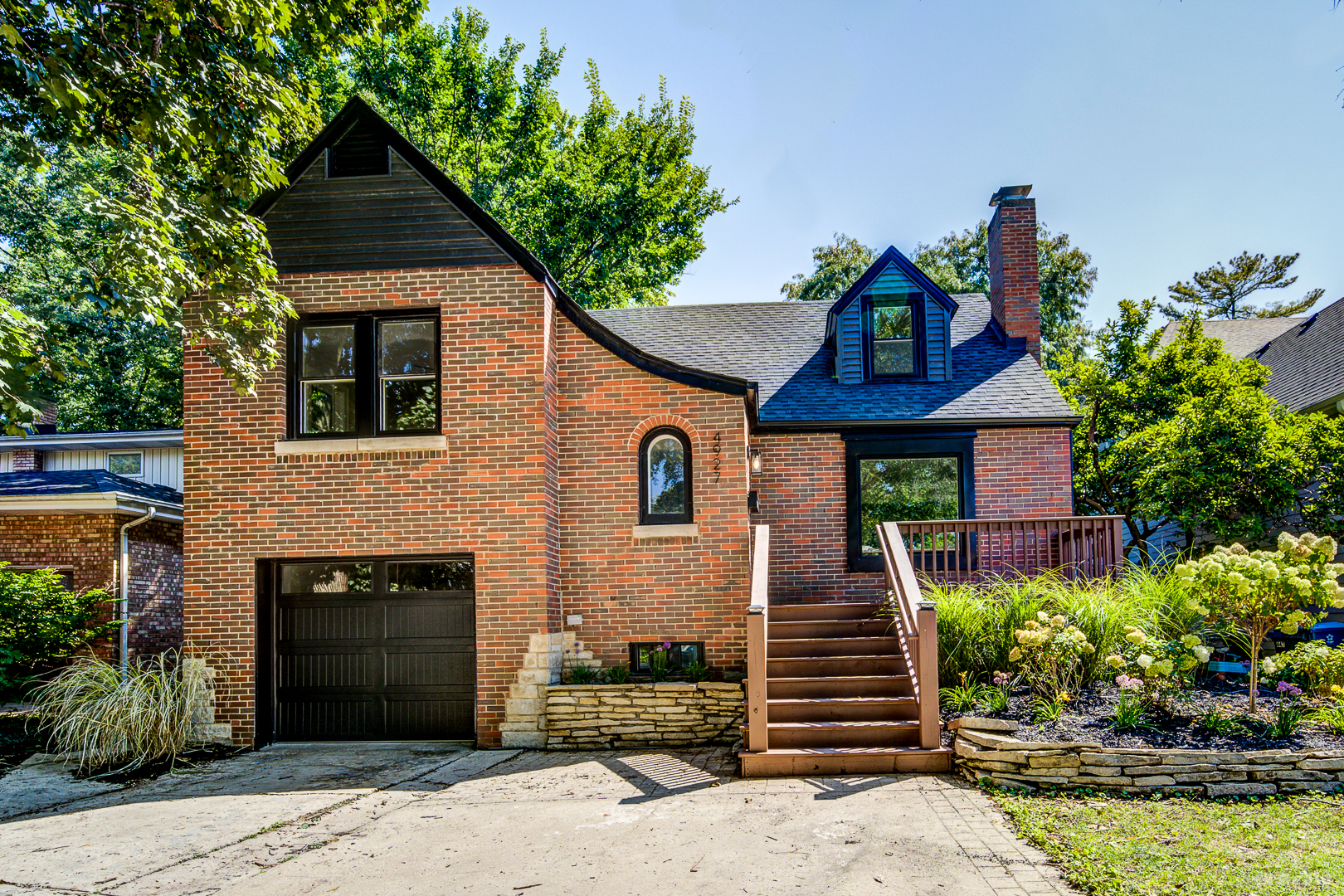 4927 Bryan Place