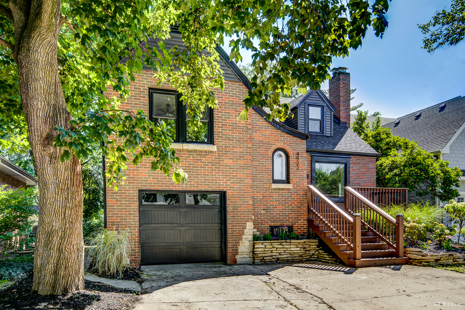 4927 Bryan Place