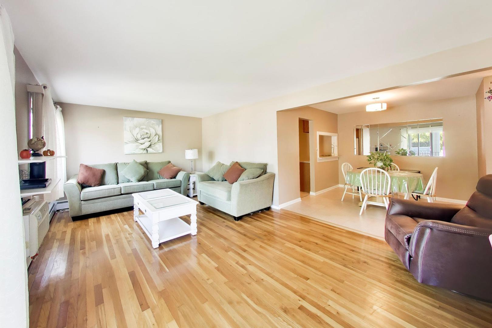 9518 Dee Road 1E