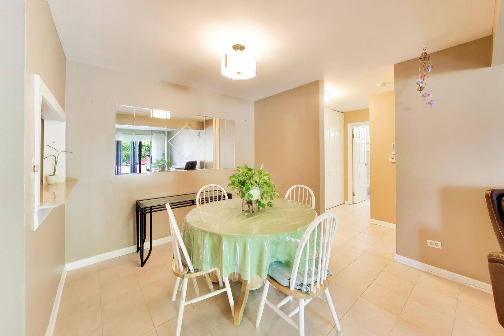 9518 Dee Road 1E