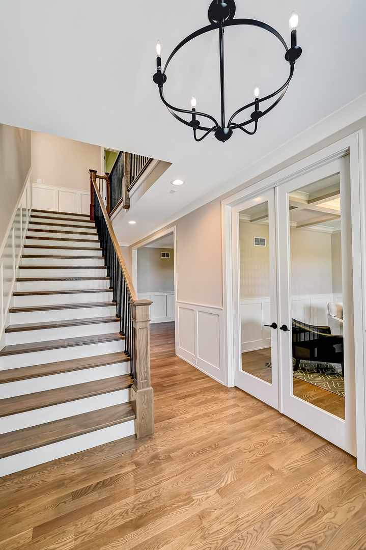 6200 Clarendon Hills Road