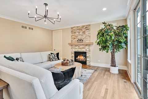 Tiny photo for 6200 Clarendon Hills Road, Willowbrook, IL 60527 (MLS # 12508100)