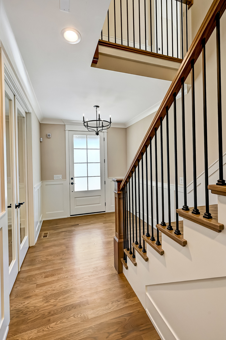 6200 Clarendon Hills Road