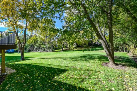 Tiny photo for 6200 Clarendon Hills Road, Willowbrook, IL 60527 (MLS # 12508100)