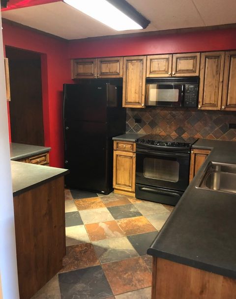 Tiny photo for 9608 W Higgins Road #2c, Rosemont, IL 60018 (MLS # 12618074)