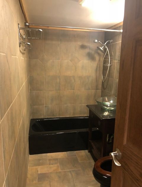 Tiny photo for 9608 W Higgins Road #2c, Rosemont, IL 60018 (MLS # 12618074)