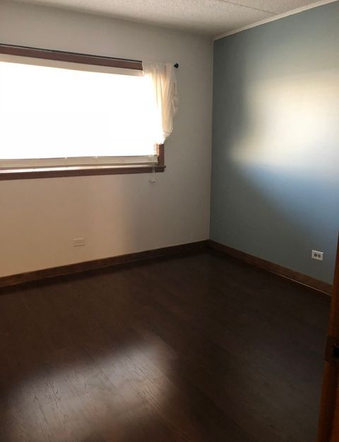 Tiny photo for 9608 W Higgins Road #2c, Rosemont, IL 60018 (MLS # 12618074)