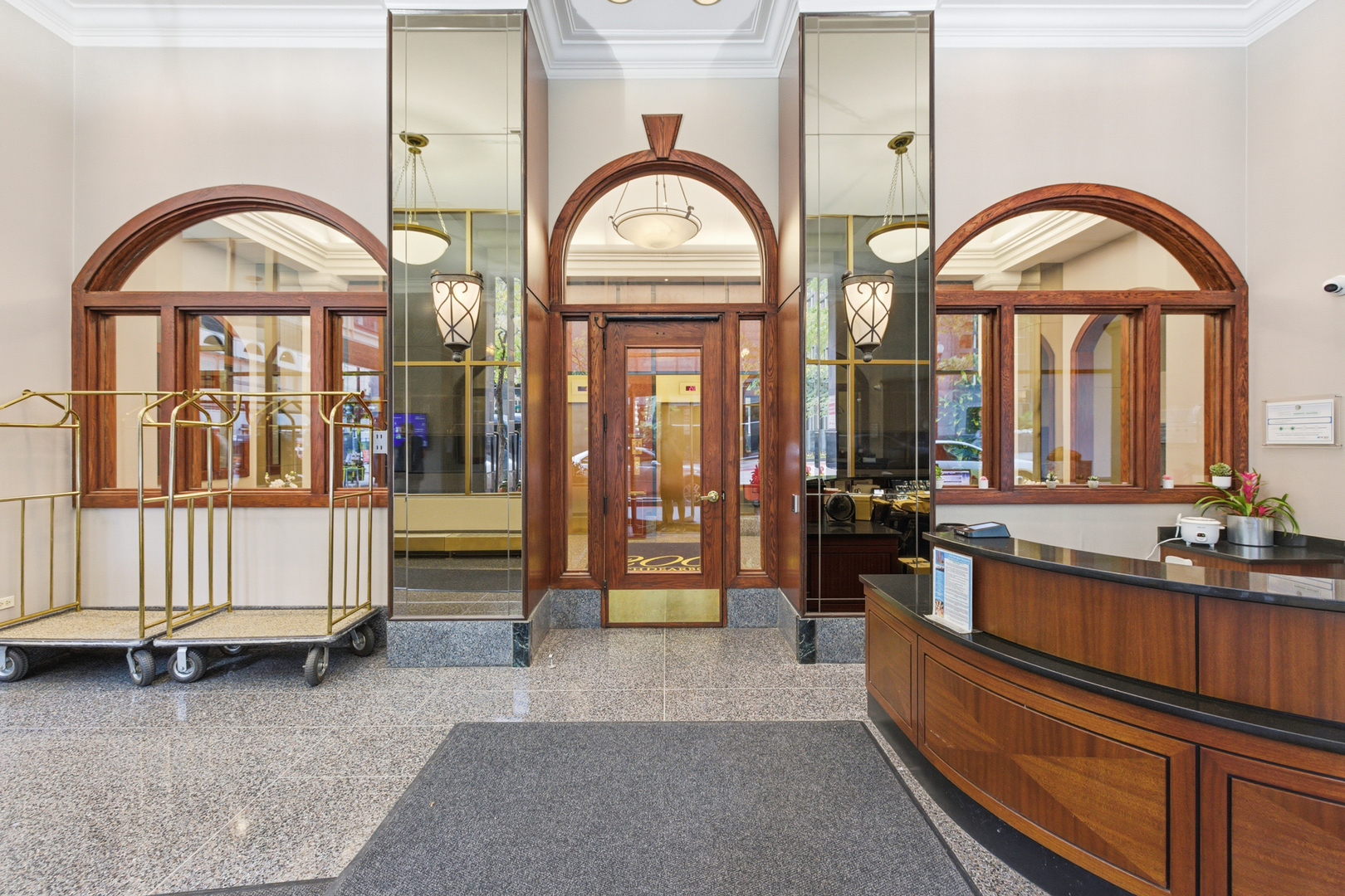 200 N Dearborn Street 1203