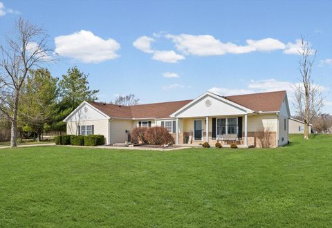 Tiny photo for 29 Falcon Pass, Camargo, IL 61919 (MLS # 12582194)