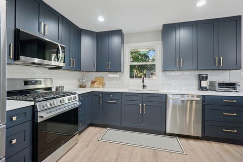 Tiny photo for 125 Kimber Drive, New Lenox, IL 60451 (MLS # 12491289)