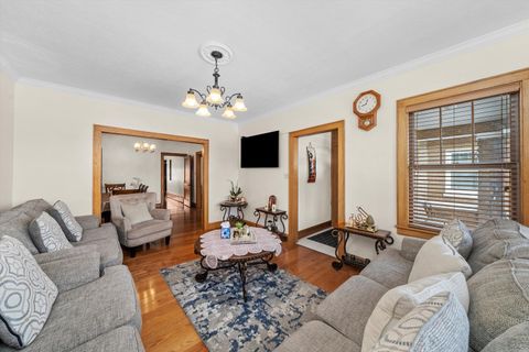 Tiny photo for 2716 Grove Avenue, Berwyn, IL 60402 (MLS # 12533886)