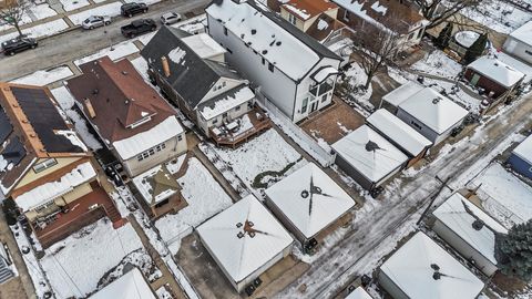 Tiny photo for 2716 Grove Avenue, Berwyn, IL 60402 (MLS # 12533886)