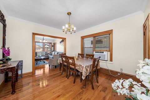 Tiny photo for 2716 Grove Avenue, Berwyn, IL 60402 (MLS # 12533886)