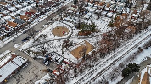 Tiny photo for 2716 Grove Avenue, Berwyn, IL 60402 (MLS # 12533886)