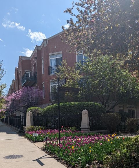 1406 S HALSTED Street 3B Chicago IL 60607