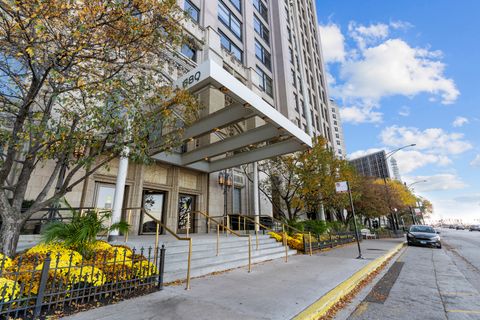 Photo of 680 N Lake Shore Drive #1103, Chicago, IL 60611 (MLS # 12584127)