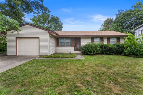 Photo of 2306 Belmore Drive, Champaign, IL 61821 (MLS # 12715550)