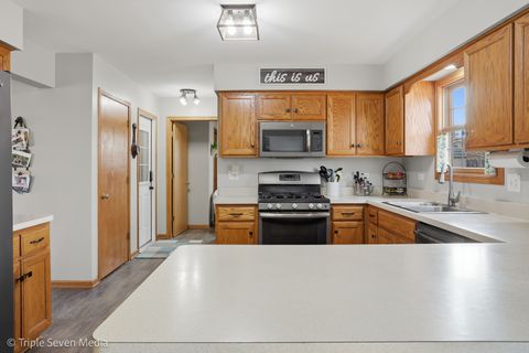 Tiny photo for 15721 W Waterford Lane, Manhattan, IL 60442 (MLS # 12540103)