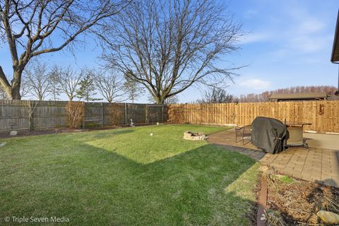 Tiny photo for 15721 W Waterford Lane, Manhattan, IL 60442 (MLS # 12540103)