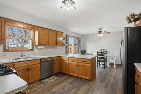 Tiny photo for 15721 W Waterford Lane, Manhattan, IL 60442 (MLS # 12540103)