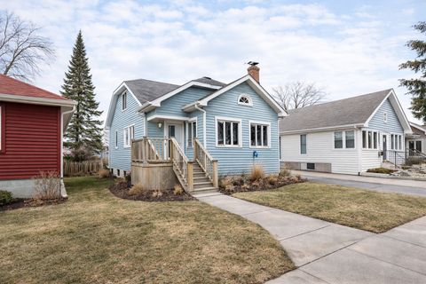 Tiny photo for 1511 Waverly Place, Joliet, IL 60435 (MLS # 12558703)