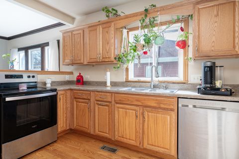 Tiny photo for 1511 Waverly Place, Joliet, IL 60435 (MLS # 12558703)