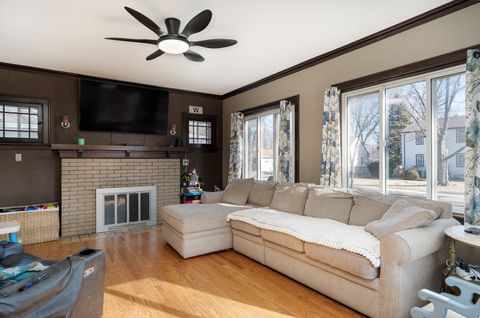 Tiny photo for 1511 Waverly Place, Joliet, IL 60435 (MLS # 12558703)