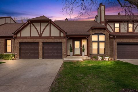 Photo of 11108 WESTMINSTER Drive, Westchester, IL 60154 (MLS # 12613853)