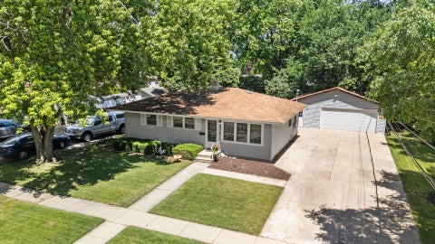 Photo of 1628 E Dresser Road, DeKalb, IL 60115 (MLS # 12695972)