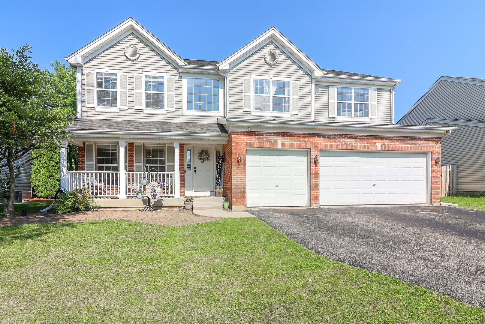 11 N Berkshire Lane