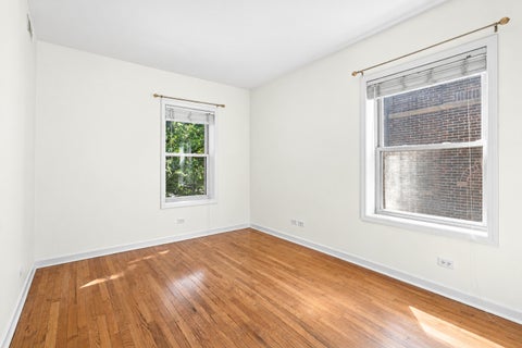 Tiny photo for 34 S 6th Avenue #2K, La Grange, IL 60525 (MLS # 12765678)