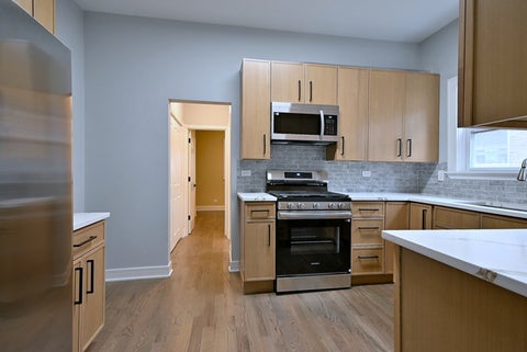 Tiny photo for 6424 Sinclair Avenue #1, Berwyn, IL 60402 (MLS # 12745003)