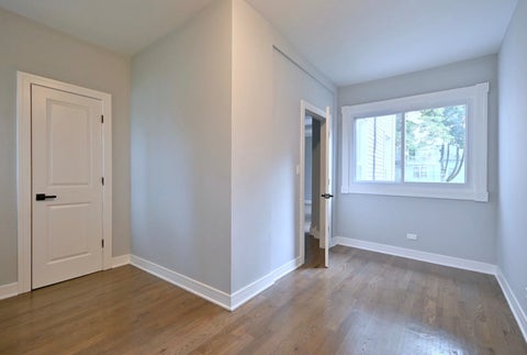 Tiny photo for 6424 Sinclair Avenue #1, Berwyn, IL 60402 (MLS # 12745003)