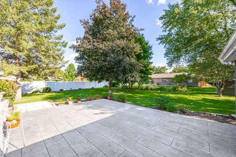 Tiny photo for 24349 W Camelot Road, Joliet, IL 60404 (MLS # 12475388)