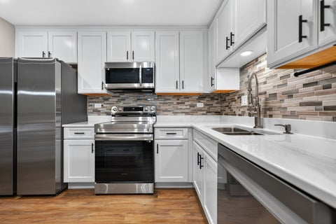 Tiny photo for 120 Lakeview Drive #208, Bloomingdale, IL 60108 (MLS # 12763663)