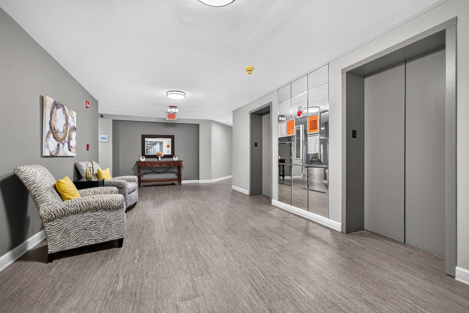 120 Lakeview Drive 208
